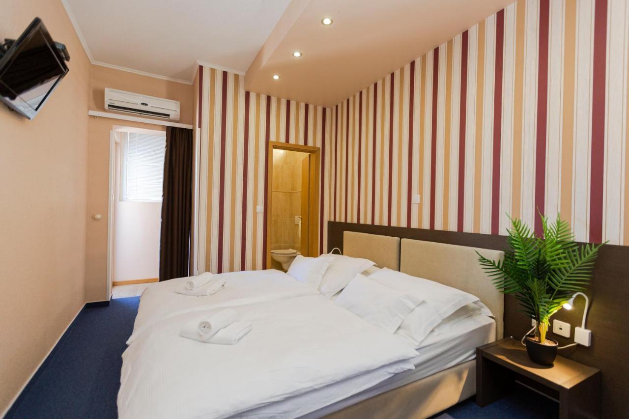 Hotel Bozikovina 3 Podstrana Exteriör bild